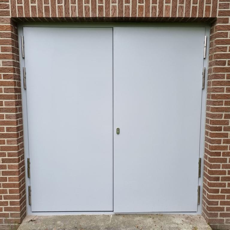 Turnhallenaußentüre System Forster Unico 